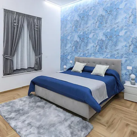 Parthenope's Dream - Centro Storico 4*